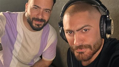 تامر حسني يضع اللمسات الأخيرة على فيديو كليب جديد (صور)