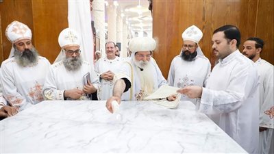 الأنبا إسحق يدشن كنيسة جديدة في إيبارشية طما