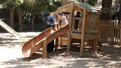 إقبال المواطنين على حديقة الأسماك للاحتفال بثاني أيام العيد (فيديو وصور)