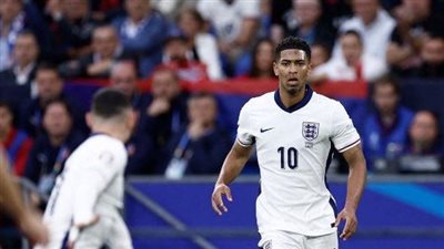 بيلينجهام يسجل الهدف الأول لمنتخب إنجلترا في مرمى صربيا 