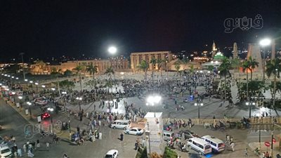 اكتظاظ ساحة أبو الحجاج بالمواطنين بالأقصر احتفالا بعيد الأضحى (بث مباشر)