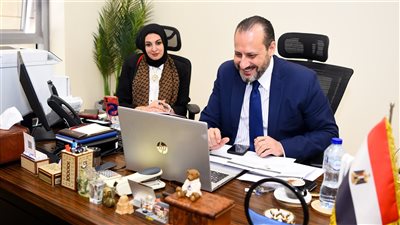 مساعد وزيرة الهجرة يشارك في اجتماع تشاوري مع البنك الدولي