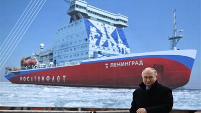 درجة الحرارة 50 تحت الصفر، بوتين يستعيد ذكرياته بالقرب من القطب الشمالي