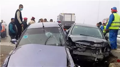 إصابة 4 أشخاص في حادث تصادم سيارتين بطريق الإسكندرية الصحراوي