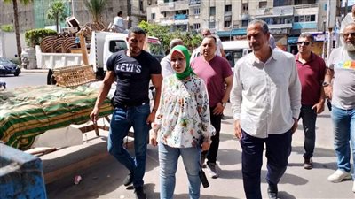 حملة مكبرة بحي الجمرك للتفتيش على محلات الجزارة ورفع الإشغالات
