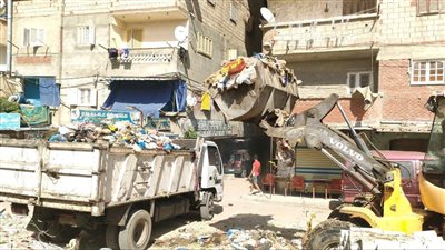 محافظ الإسكندرية يوجه بتكثيف أعمال النظافة خلال أيام عيد الأضحى