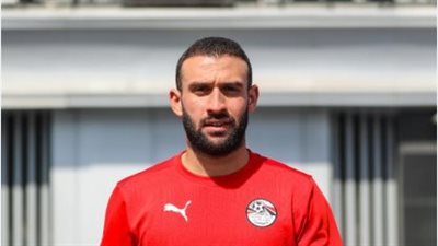 شاهد، كيف استقبل حسام حسن عمر كمال عبد الواحد بعد خروجه أمام بتسوانا؟