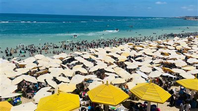15 صورة ترصد توافد الموطنين على شواطئ الإسكندرية 