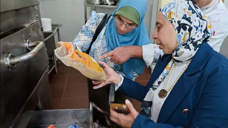 جانب من الحملة، فيتو