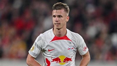 برشلونة يحسم صفقة داني أولمو واللاعب يصل بطائرة خاصة