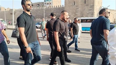 وفد من النادي الأهلي يشارك في جنازة مشجعتي الفريق