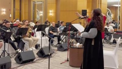 أحلام تنشر صورة من البروفة الأخيرة لحفلها في الكويت