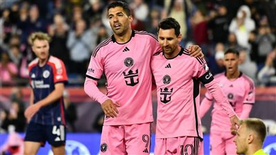 قبل انطلاق كوبا أمريكا، ميسي وسواريز يتألقان في مباراة بادل (فيديو)