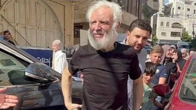 بطريقة مهينة، لحظة اعتقال رئيس المجلس التشريعي عزيز الدويك بعد أيام من الإفراج عنه (فيديو)