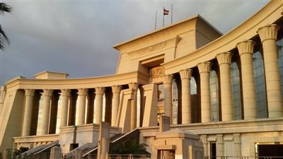 مبدأ قضائي باختصاص القضاء الإداري بنظر دعاوى التعويض عن الأخطاء 