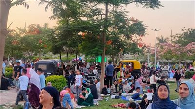 إقبال كبير على حدائق القناطر الخيرية آخر أيام إجازة العيد (صور)