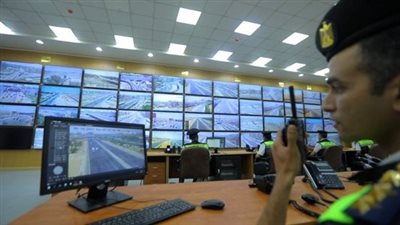 الداخلية: تكثيف الخدمات المرورية على الطرق السريعة والساحلية (صور)