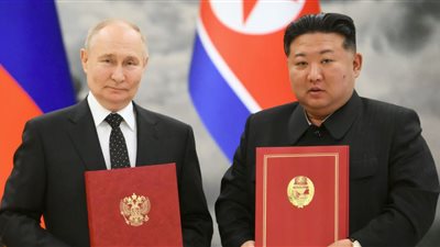 اتفاق كيم وبوتين يدفع سول لإعادة النظر في إرسال أسلحة لأوكرانيا