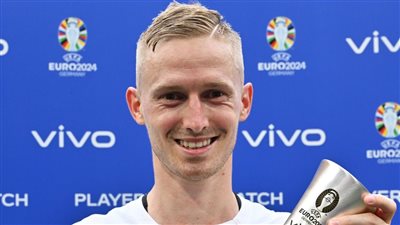 زان كارنيكنيك يحصد جائزة رجل مباراة سلوفينيا ضد صربيا في يورو 2024