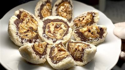 طريقة عمل حلوى التين بحشو عين الجمل، لذيذة وسهلة التحضير 