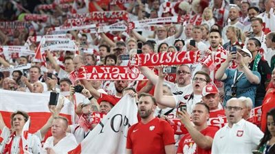 يورو 2024، جماهير بولندا تتوجه للملعب الأولمبي ببرلين استعدادا لمباراة النمسا (فيديو)