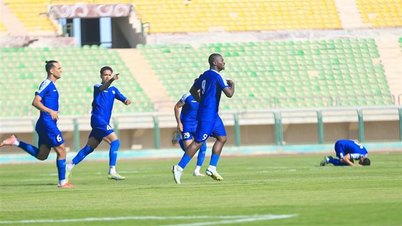 منتخب السويس، فيتو