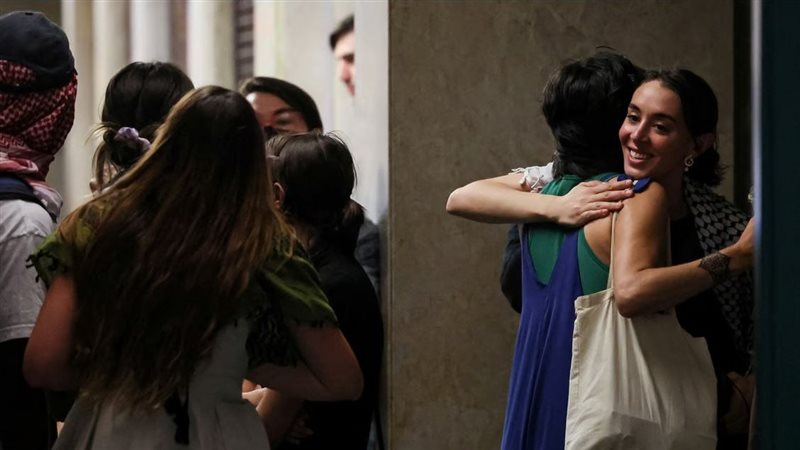 فرحة طلبة جامعة كولومبيا