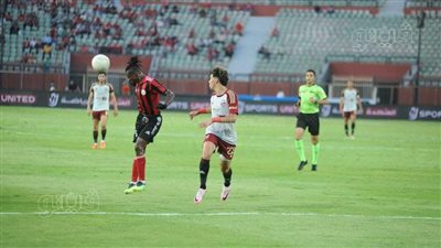 الداخلية يباغت الأهلي وينهي الشوط الأول بالتعادل 1-1 في الدوري 