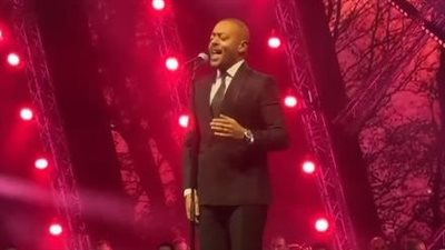 تامر عاشور يشعل حفل العيد في دبي بـ