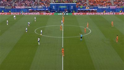 تعادل سلبي بين فرنسا وهولندا بعد مرور 15 دقيقة 