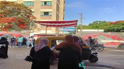 17 ألفا و257 طالبا بالثانوية العامة يؤدون امتحان اللغة الأجنبية الثانية في قنا 