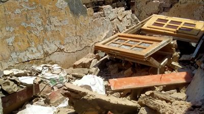 انهيار أجزاء من 4 عقارات بالإسكندرية وإصابة سيدتين
