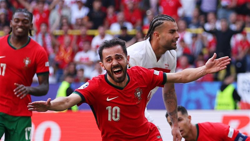 البرتغال وتركيا،