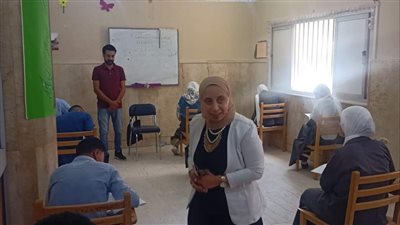 وكيل الصحة بالإسماعيلية: 16 لجنة امتحانية بدبلوم التمريض (صور) 