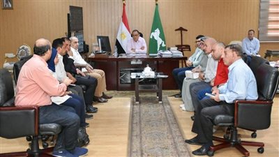 محافظ الشرقية يناقش أعمال الإحلال والتجديد بمصرف بلبيس