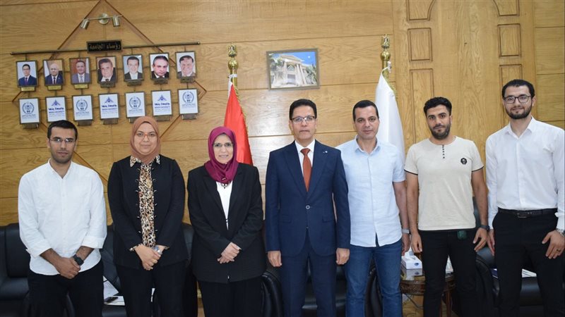 جامعة بنها، فيتو