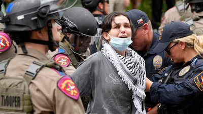 الجارديان تكشف حملات إسرائيلية واسعة لاستهداف متظاهري الجامعات الأمريكية 