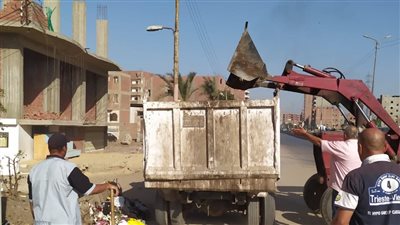  رئيس مدينة الزقازيق يجري جولات تفقدية لمتابعة أعمال النظافة الشاملة