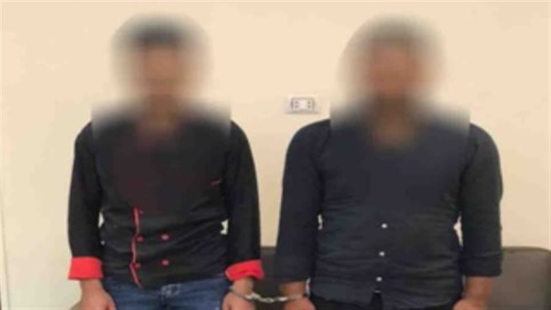 طباخ وعاطل يسرقا