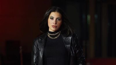 ملك بدوي ضيفة شرف الحلقة 16 من مسلسل مفترق طرق