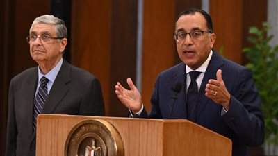 قرارات حكومية حاسمة لإنهاء أزمة الكهرباء.. مدبولي: تخصيص مليار و180 مليون دولار لتجاوز المشكلة خلال الصيف.. ووقف قطع التيار بصورة تامة في الأسبوع الثالث من يوليو 