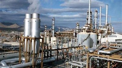 تداولات البورصة.. خبراء يكشفون السر وراء هبوط سهم سيدي كرير وعلاقته بقرارات وزارة البترول.. والأسباب الفنية لتراجع أبو قير بجلسة اليوم 