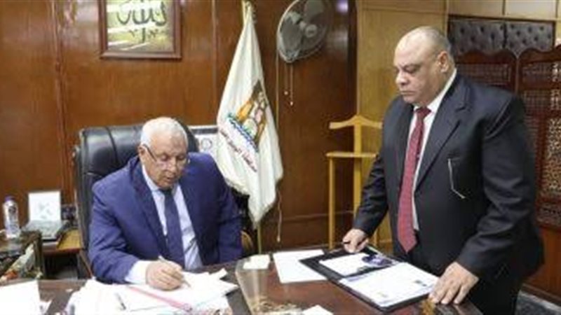محافظ الوادى الجديد