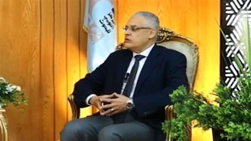 الدكتور محمد لطفي