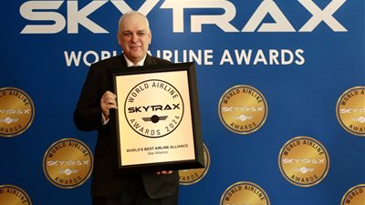 مصر للطيران تهنئ تحالف ستار العالمي لفوزه بجائزة الأفضل فى العالم