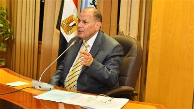 مركز التدريب بديوان محافظة أسيوط ينظم دورات في الفوتوشوب والبرمجة