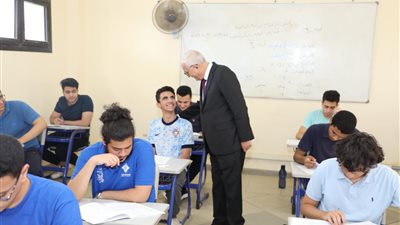 توجيه عاجل من وزير التعليم للملاحظين بامتحانات الثانوية العامة (صور)