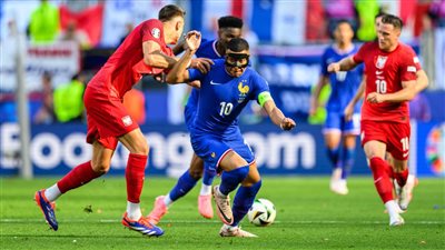 يورو 2024، مبابي يتقدم بهدف فرنسا الأول في شباك بولندا من ركلة جزاء 