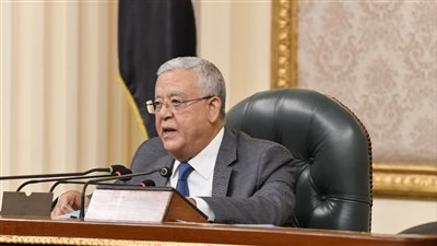 رئيس مجلس النواب يكشف مصير مخرجات الحوار الوطني ويوجه رسالة للسيسي