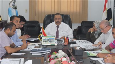 رئيس القابضة للمياه يتابع موقف تنفيذ مشروع الصرف الصحي المتكامل بالأقصر